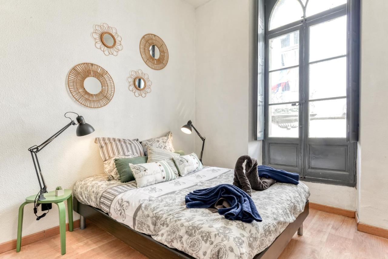 Apartamento Parenthèse Occitane -WIFI - Balnéo- Parking Gratuit - Netflix Carcasona Exterior foto